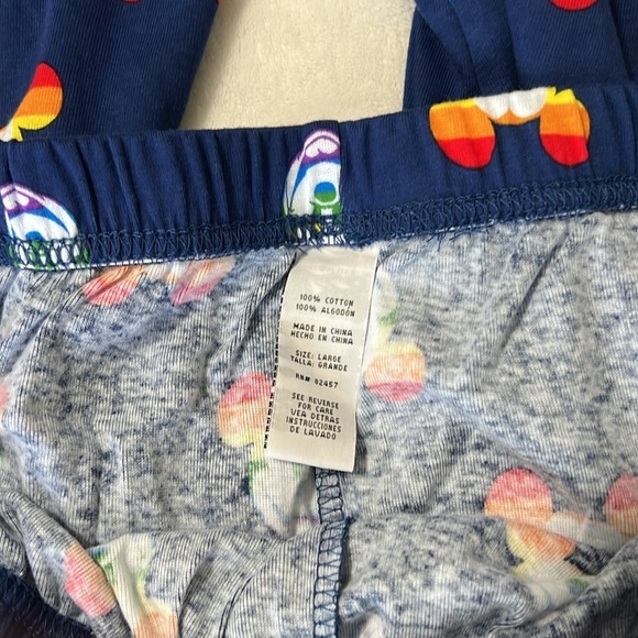 Disney Rainbow Collection Pride Pajama Set NWT Sz L — Mickey Love - Picture 6 of 9